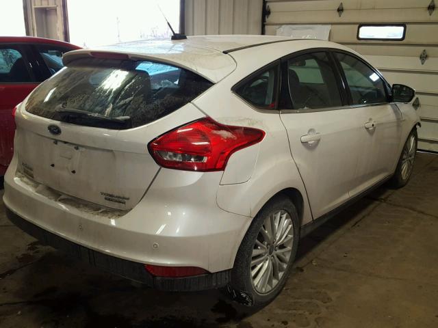 1FADP3N25FL312322 - 2015 FORD FOCUS TITA WHITE photo 4