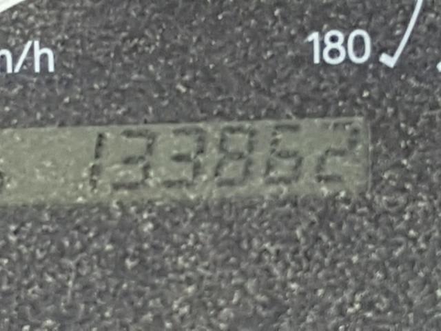 1Y1SK5286YZ433036 - 2000 CHEVROLET GEO PRIZM 白色 照片 8