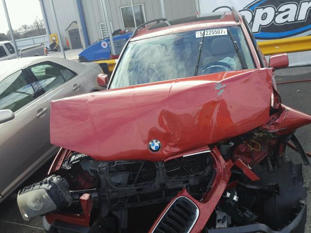 WBXPA93455WD09603 - 2005 BMW X3 3.0I MAROON photo 7