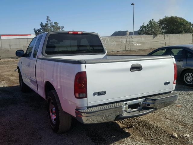 2FTRX17203CA06264 - 2003 FORD F150 WHITE photo 3