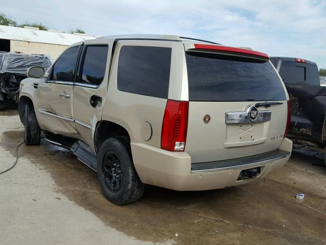 1GYFK63898R162672 - 2008 CADILLAC ESCALADE L TAN photo 3