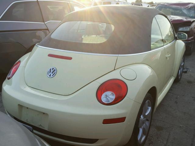 3VWSF31Y86M303821 - 2006 VOLKSWAGEN NEW BEETLE ყვითელი ფოტო 4