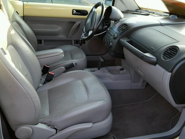 3VWSF31Y86M303821 - 2006 VOLKSWAGEN NEW BEETLE ყვითელი ფოტო 5