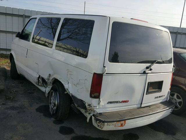 1GNEL19X93B137375 - 2003 CHEVROLET ASTRO WHITE photo 3