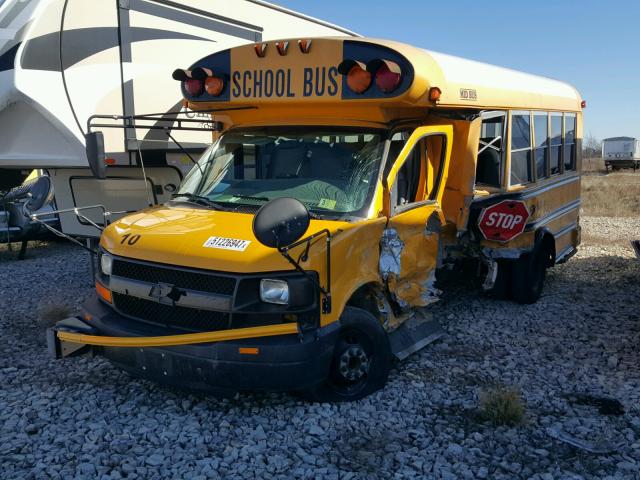 1GBJG31U861237359 - 2006 CHEVROLET EXPRESS G3 YELLOW photo 2