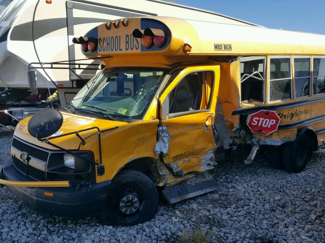 1GBJG31U861237359 - 2006 CHEVROLET EXPRESS G3 YELLOW photo 9