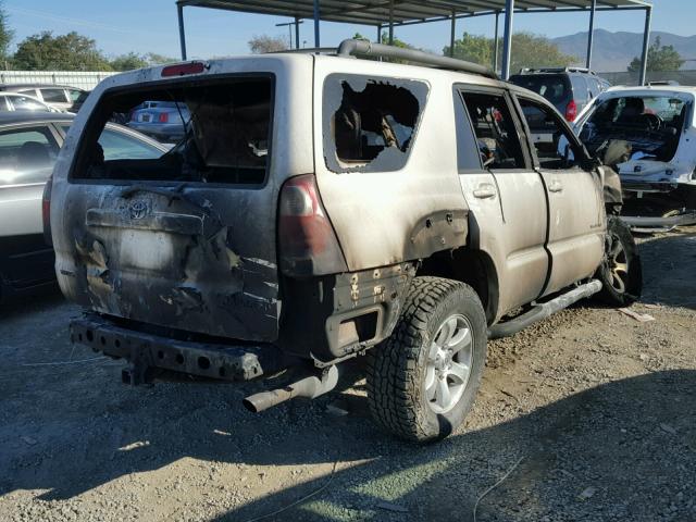 JTEZU14R360071045 - 2006 TOYOTA 4RUNNER SR BURN photo 4