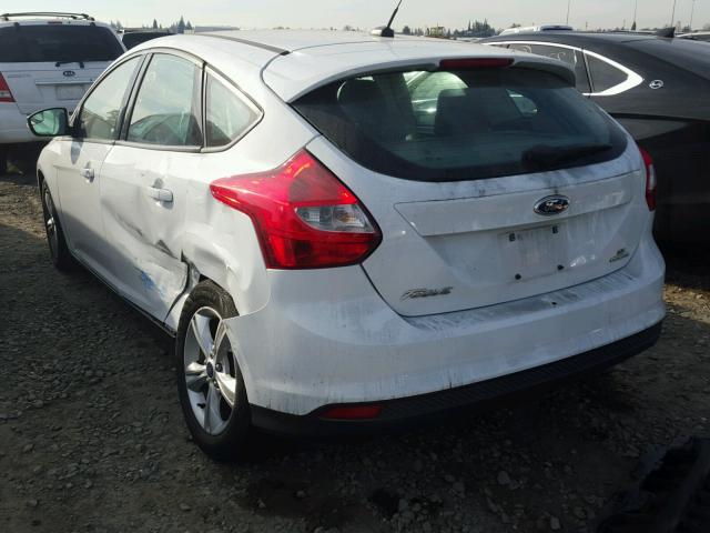 1FADP3K26EL443648 - 2014 FORD FOCUS SE WHITE photo 3