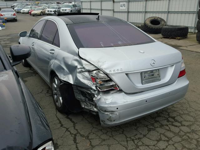 WDDNG71X37A065876 - 2007 MERCEDES-BENZ S 550 SILVER photo 3