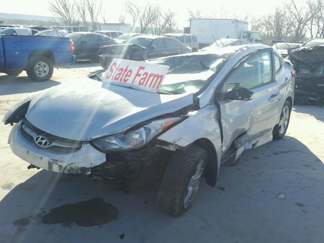 5NPDH4AE5DH349241 - 2013 HYUNDAI ELANTRA GL SILVER photo 2