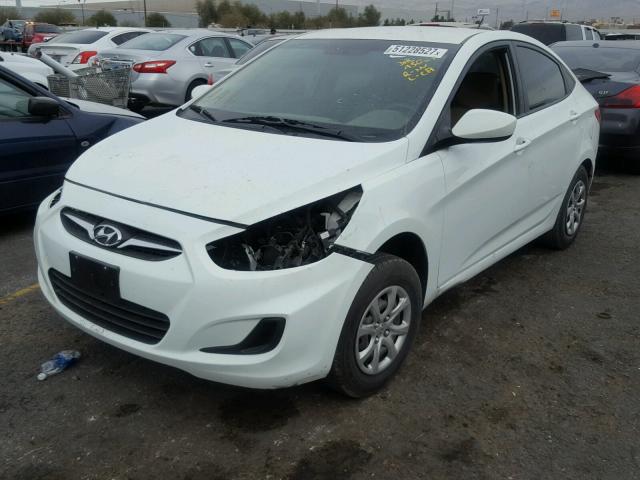 KMHCT4AE5CU196595 - 2012 HYUNDAI ACCENT GLS WHITE photo 2