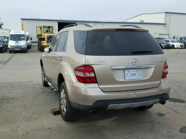 4JGBB86E06A011390 - 2006 MERCEDES-BENZ ML 350 GOLD photo 3