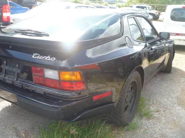 WP0AA0958GN153870 - 1986 PORSCHE 944 BLACK photo 4