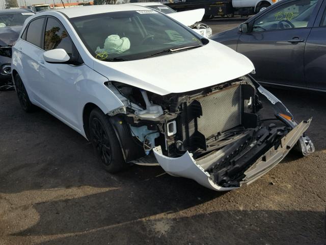 KMHD35LH1GU299519 - 2016 HYUNDAI ELANTRA GT WHITE photo 1