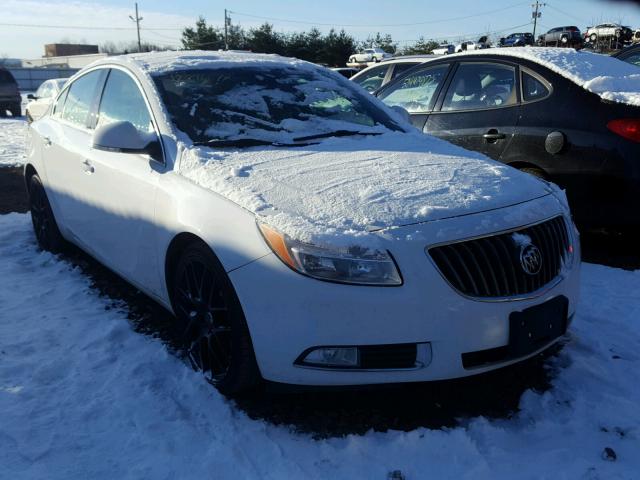 2G4GR5EKXC9156290 - 2012 BUICK REGAL WHITE photo 1