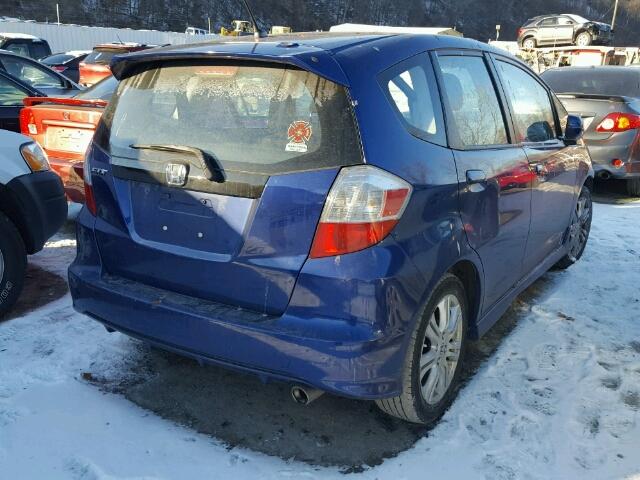 JHMGE88449S031161 - 2009 HONDA FIT SPORT BLUE photo 4