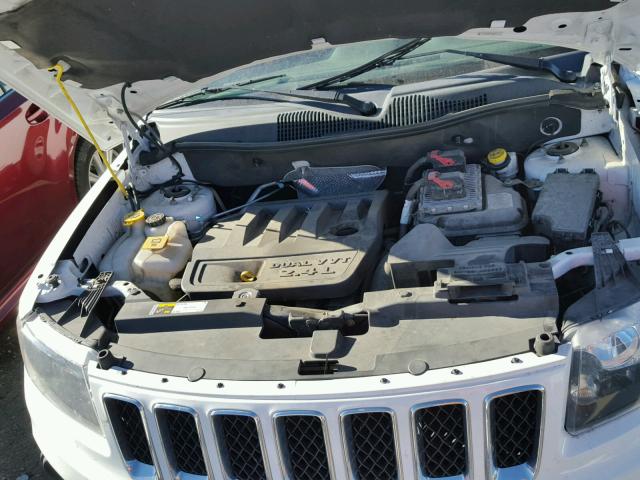 1C4NJDBB4ED879589 - 2014 JEEP COMPASS SP WHITE photo 7