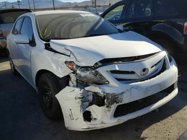 5YFBU4EE3CP047591 - 2012 TOYOTA COROLLA BA WHITE photo 1