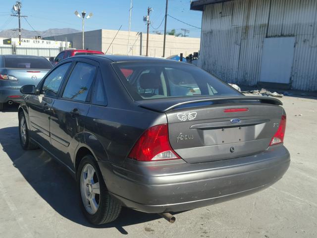 1FAFP38363W179562 - 2003 FORD FOCUS ZTS GRAY photo 3