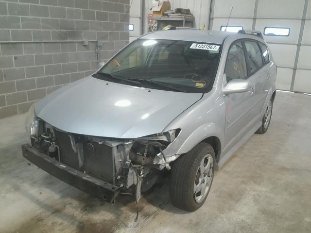 5Y2SL65827Z438137 - 2007 PONTIAC VIBE SILVER photo 2