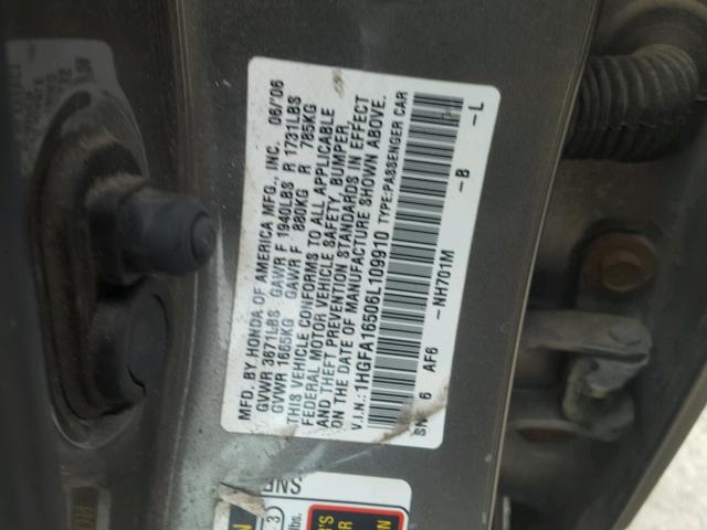 1HGFA16506L109910 - 2006 HONDA CIVIC LX GRAY photo 10