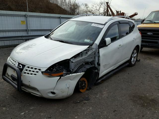 JN8AS58T38W013767 - 2008 NISSAN ROGUE S WHITE photo 2