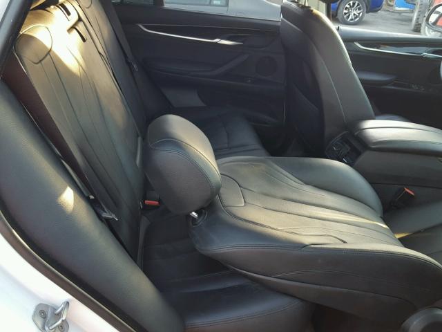 5UXKR0C52F0K62146 - 2015 BMW X5 XDRIVE3 WHITE photo 6
