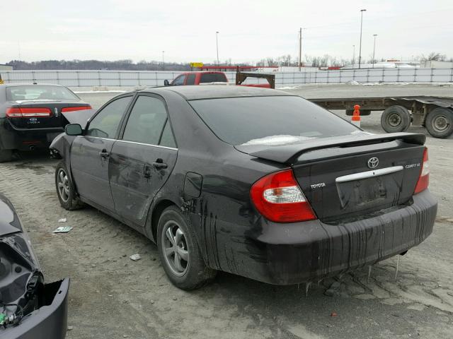 JTDBE32KX20004439 - 2002 TOYOTA CAMRY LE BURGUNDY photo 3