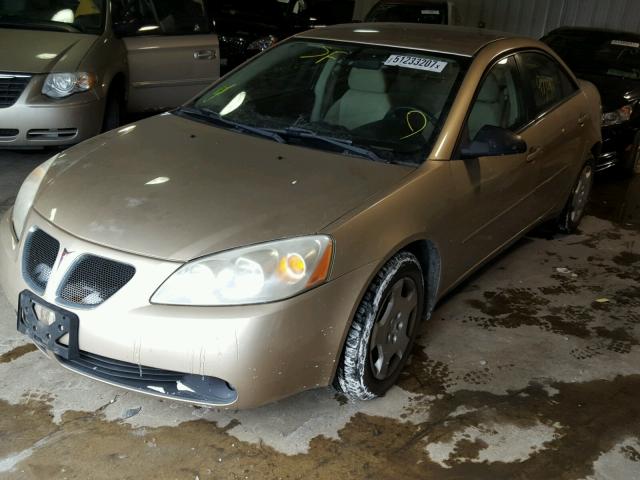 1G2ZG558364198237 - 2006 PONTIAC G6 SE1 GOLD photo 2