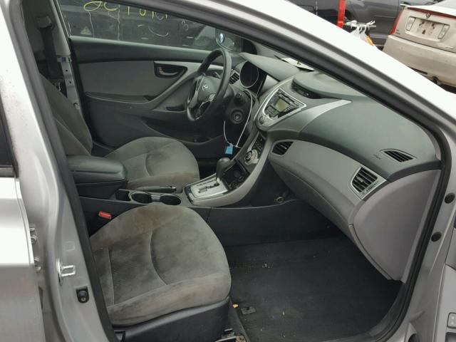 KMHDH4AE1CU378803 - 2012 HYUNDAI ELANTRA GL SILVER photo 5