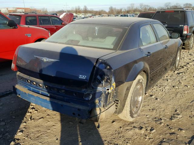 2C3JA53G95H511334 - 2005 CHRYSLER 300 TOURIN BLUE photo 4