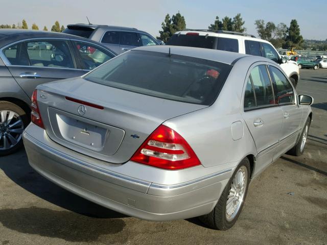 WDBRF61J33F298821 - 2003 MERCEDES-BENZ C 240 SILVER photo 4