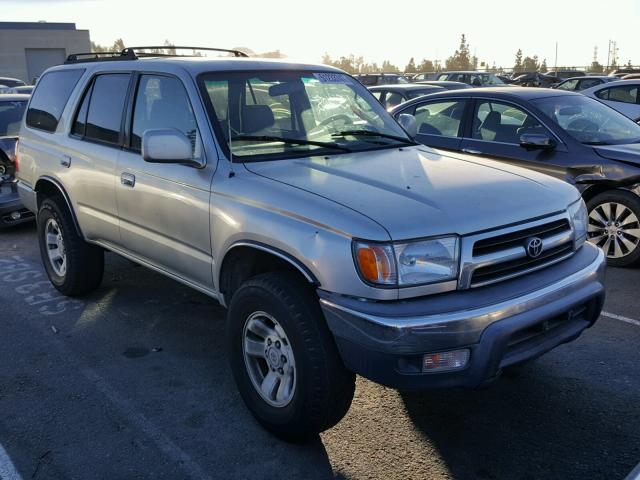 JT3GN86R3Y0138135 - 2000 TOYOTA 4RUNNER SR SILVER photo 1