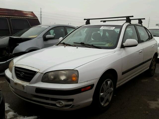 KMHDN56D85U165493 - 2005 HYUNDAI ELANTRA GL WHITE photo 2