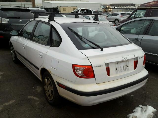 KMHDN56D85U165493 - 2005 HYUNDAI ELANTRA GL WHITE photo 3