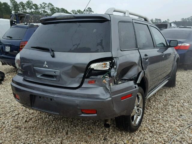 JA4LX41F56U028553 - 2006 MITSUBISHI OUTLANDER GRAY photo 4