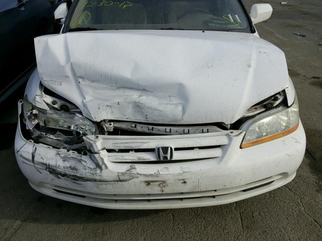 1HGCG16432A058059 - 2002 HONDA ACCORD LX WHITE photo 7