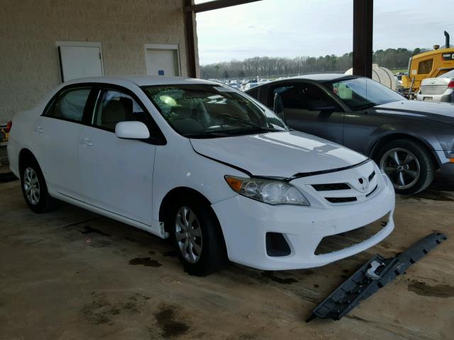 2T1BU4EE0BC547030 - 2011 TOYOTA COROLLA BA WHITE photo 1