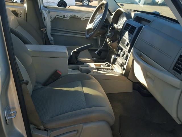 1J8GN28K38W143558 - 2008 JEEP LIBERTY SP SILVER photo 5