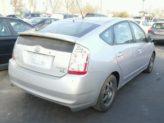 JTDKB20UX77555735 - 2007 TOYOTA PRIUS SILVER photo 4