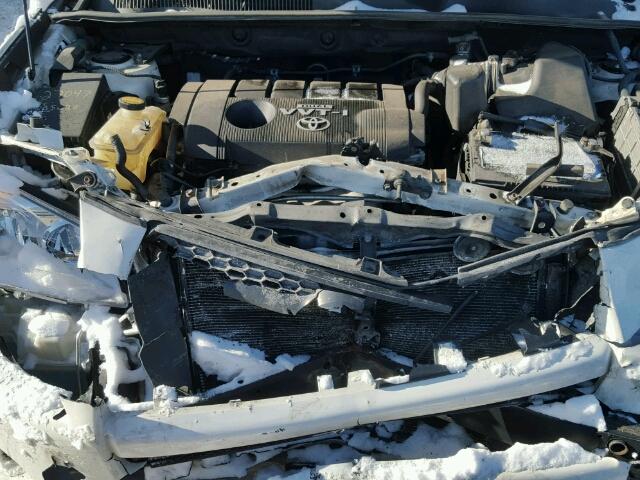 2T3BF4DV7AW064392 - 2010 TOYOTA RAV4 WHITE photo 7