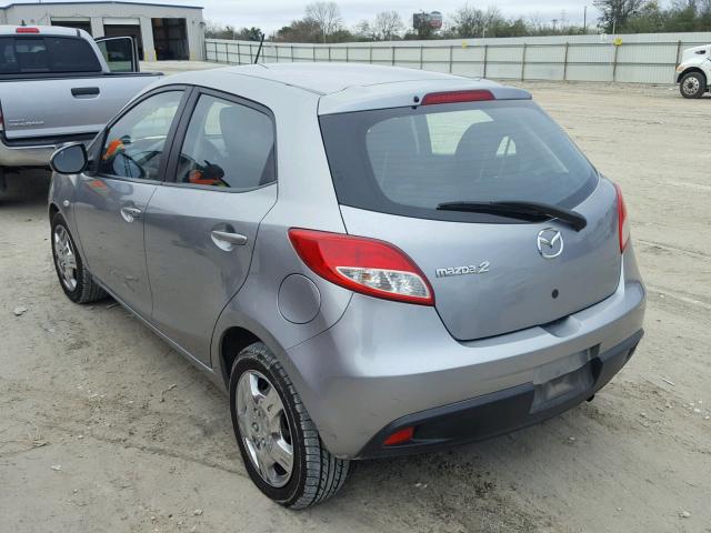 JM1DE1KY0D0156122 - 2013 MAZDA MAZDA2 GRAY photo 3