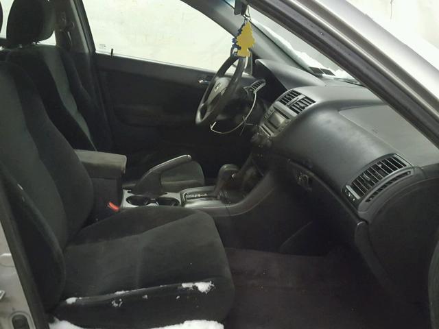 1HGCM56487A108199 - 2007 HONDA ACCORD LX SILVER photo 5