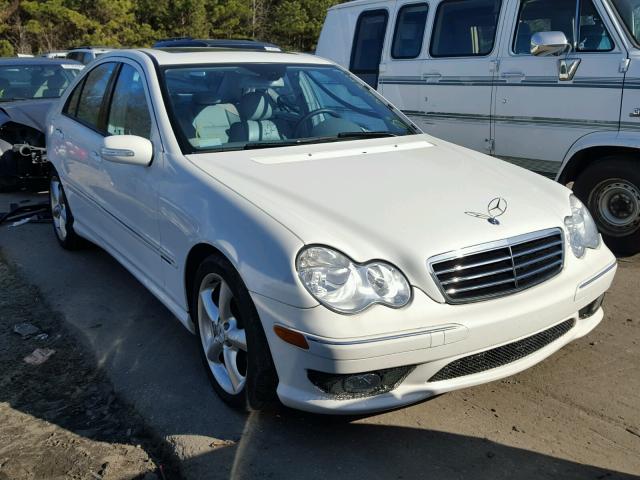 WDBRF40J75F554158 - 2005 MERCEDES-BENZ C 230K SPO WHITE photo 1