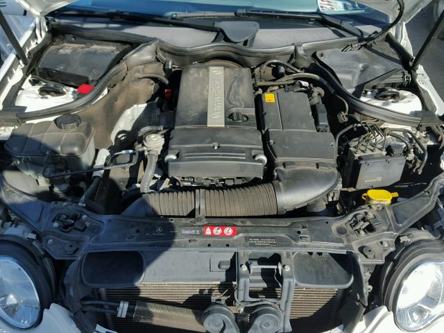WDBRF40J75F554158 - 2005 MERCEDES-BENZ C 230K SPO WHITE photo 7