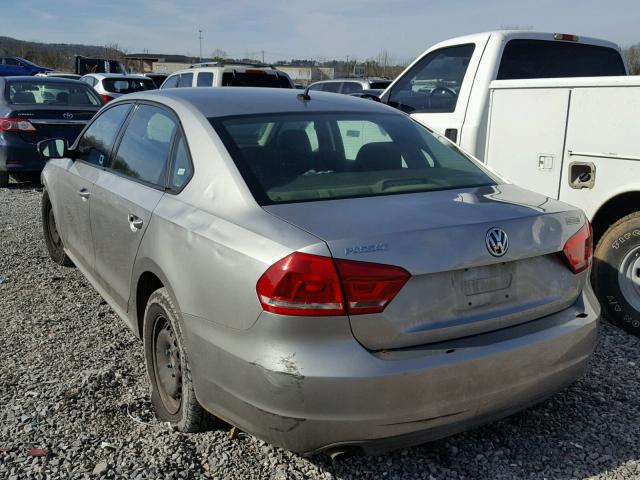 1VWAP7A38DC056433 - 2013 VOLKSWAGEN PASSAT S ვერცხლისფერი ფოტო 3
