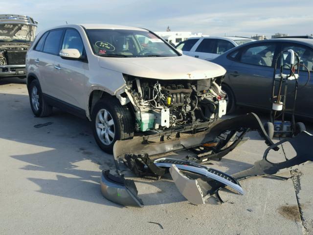 5XYKT3A18BG104046 - 2011 KIA SORENTO BA CREAM photo 1