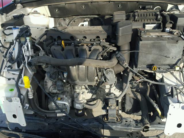 5XYKT3A18BG104046 - 2011 KIA SORENTO BA CREAM photo 7