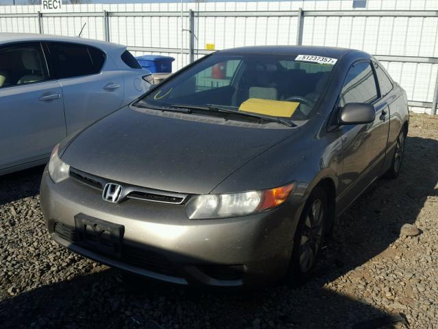 2HGFG12628H535773 - 2008 HONDA CIVIC LX GRAY photo 2