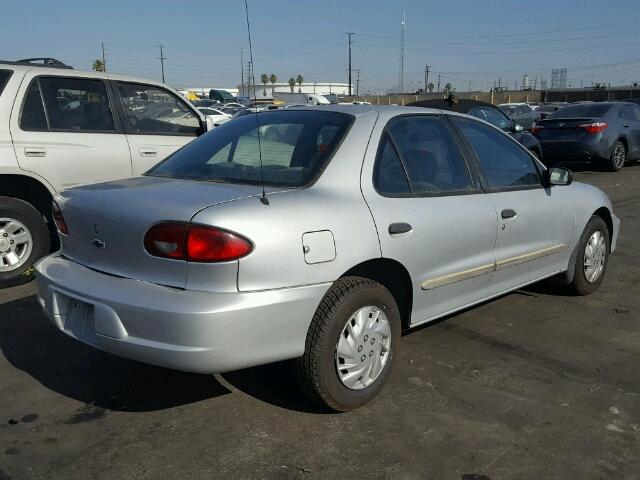 1G1JC524X27433627 - 2002 CHEVROLET CAVALIER B SILVER photo 4